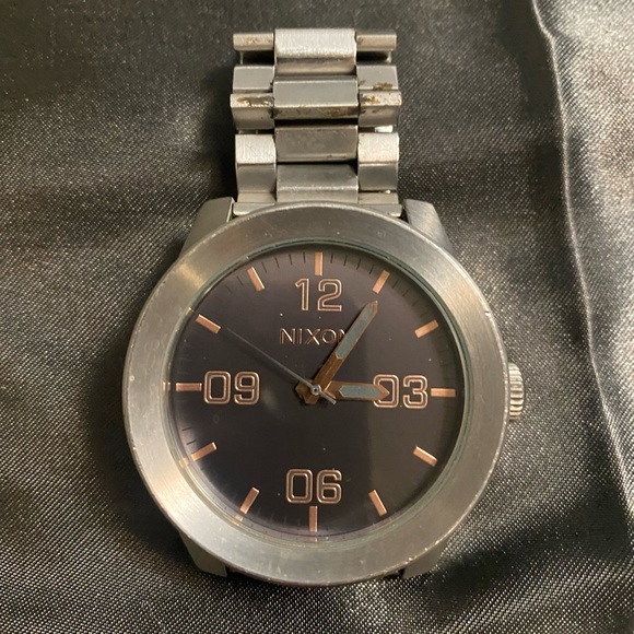 Nixon Corporal Stainless Steel - Picture 1 of 3
